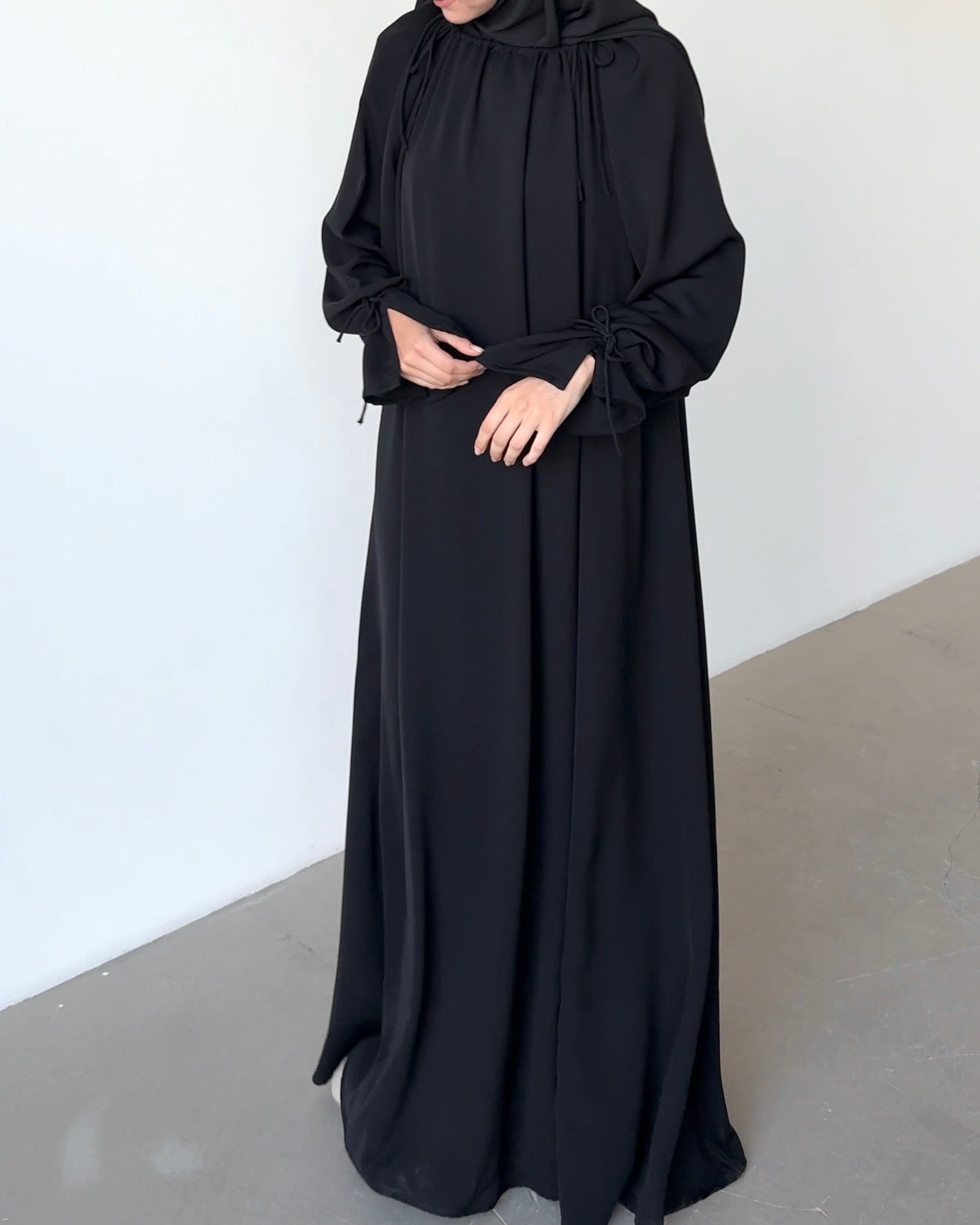 Essential dress noir
