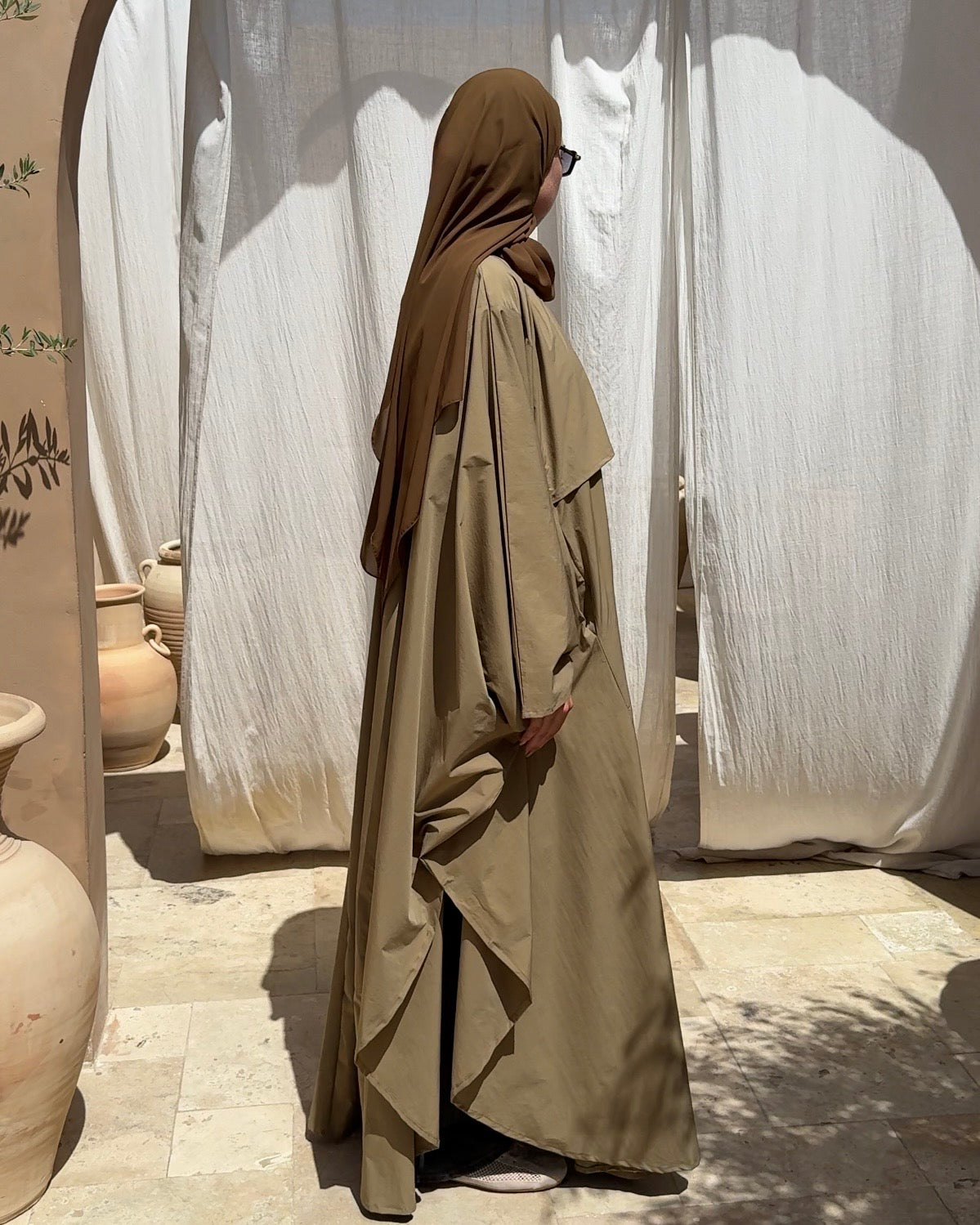 Trench olive