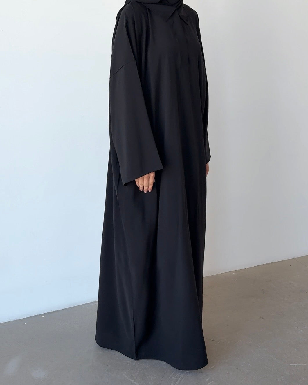 Robe à col noir