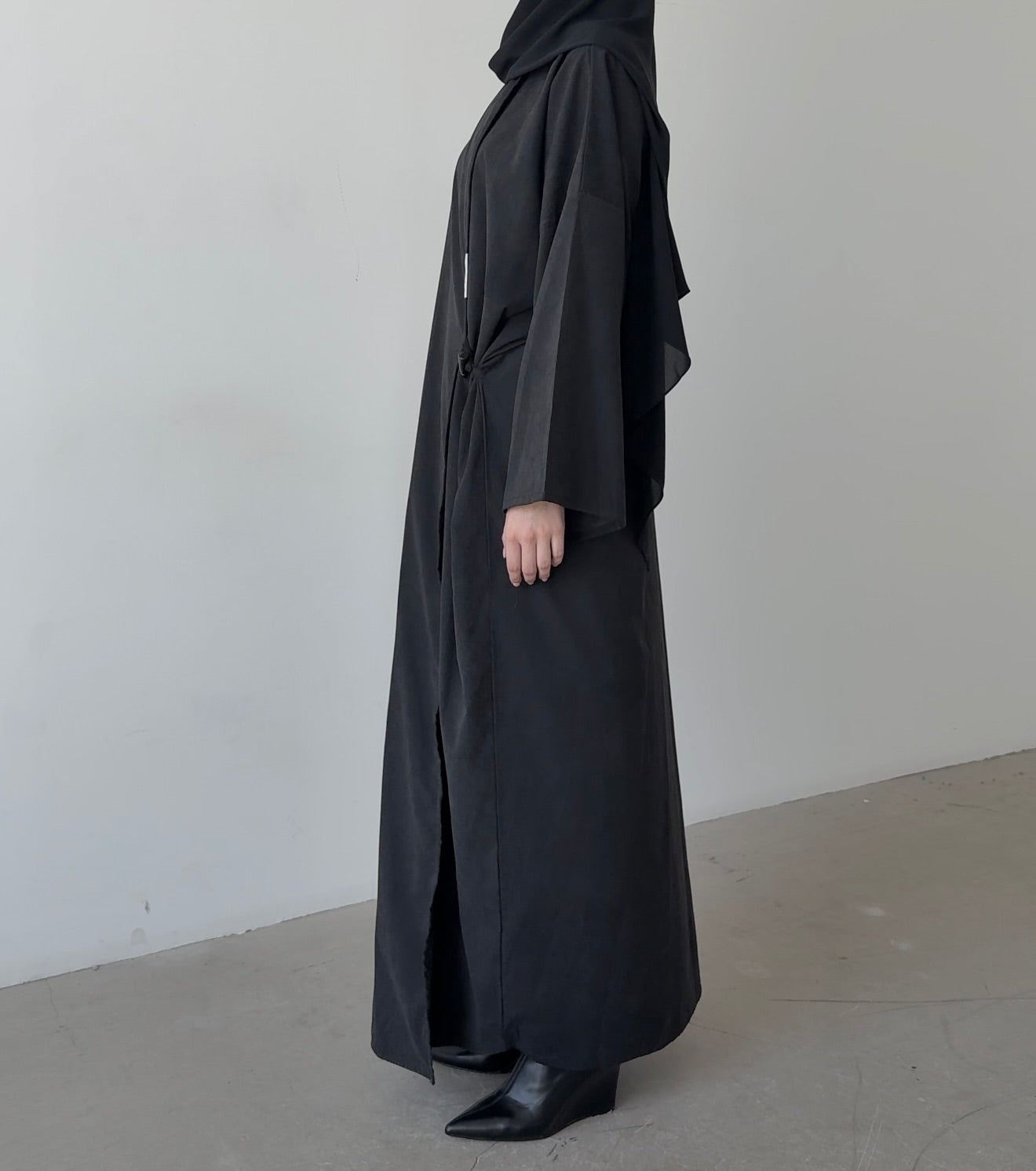Abaya nova noire