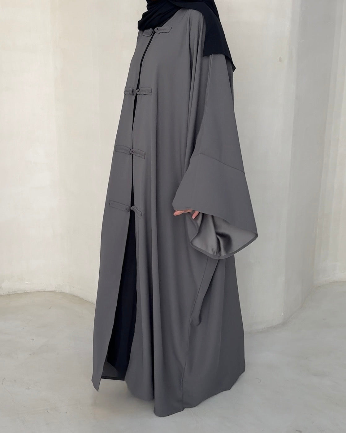 Abaya Nami anthracite - vue 2 - Mayrah