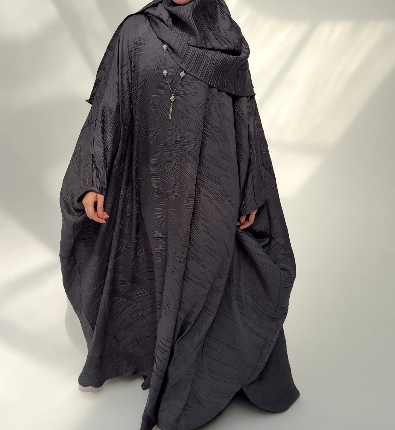 Abaya Origami ash green