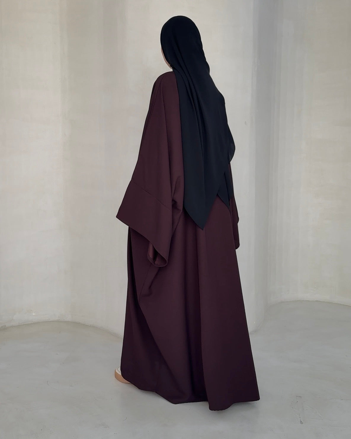 Abaya Nami chocolat - vue 2 - Mayrah
