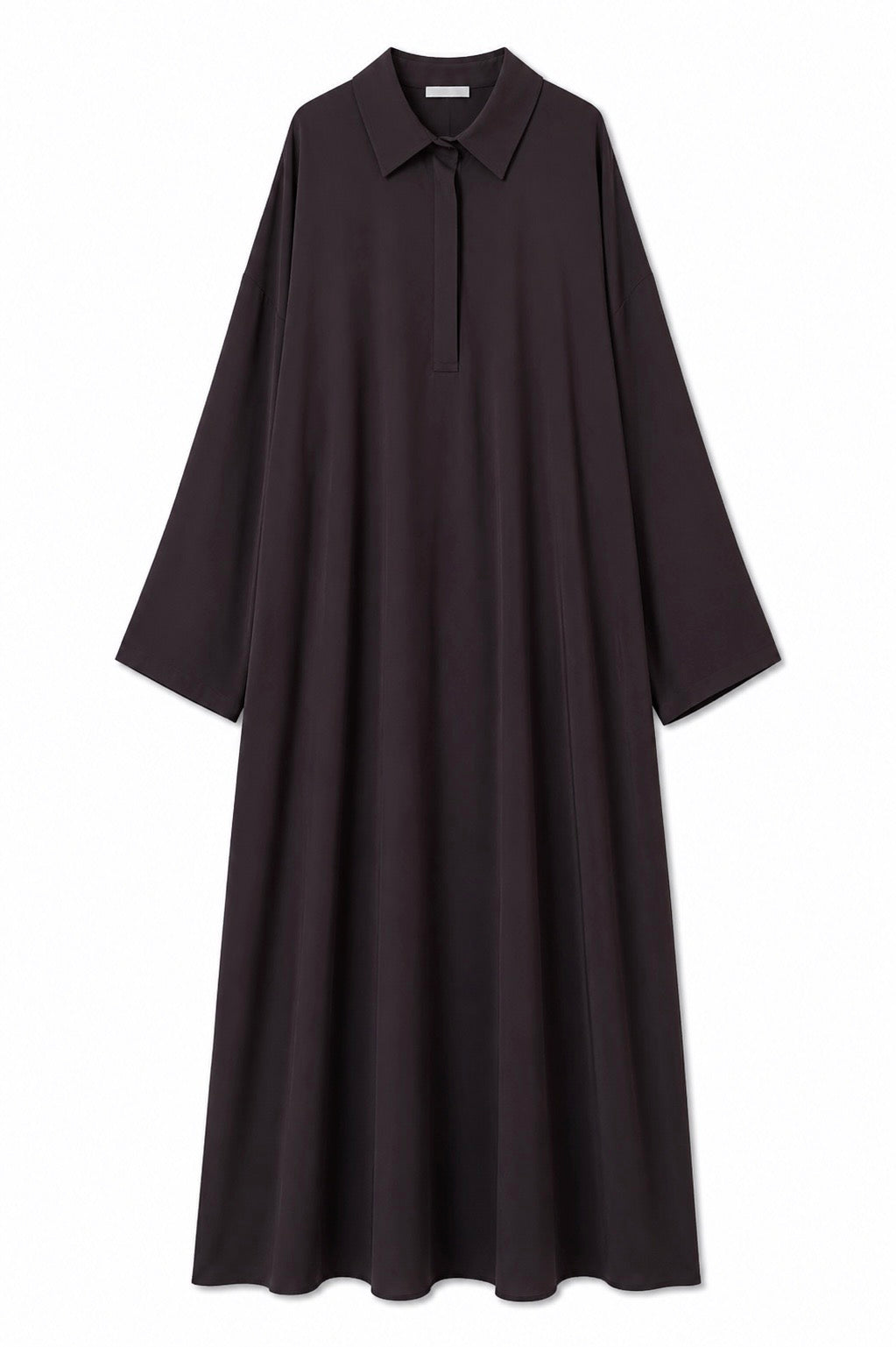 Robe à col marron foncé