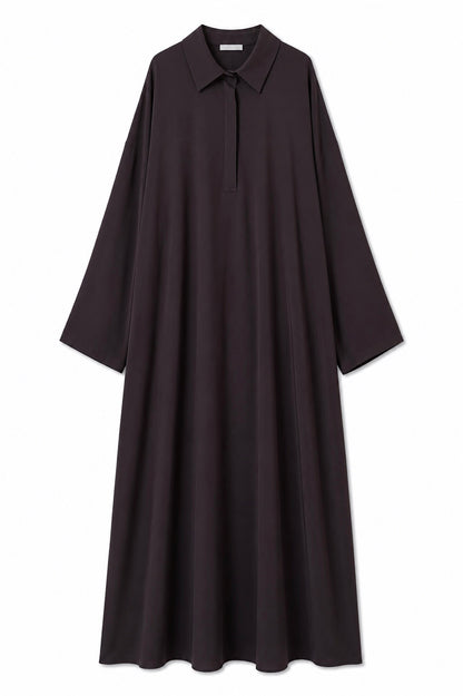 Robe à col marron foncé