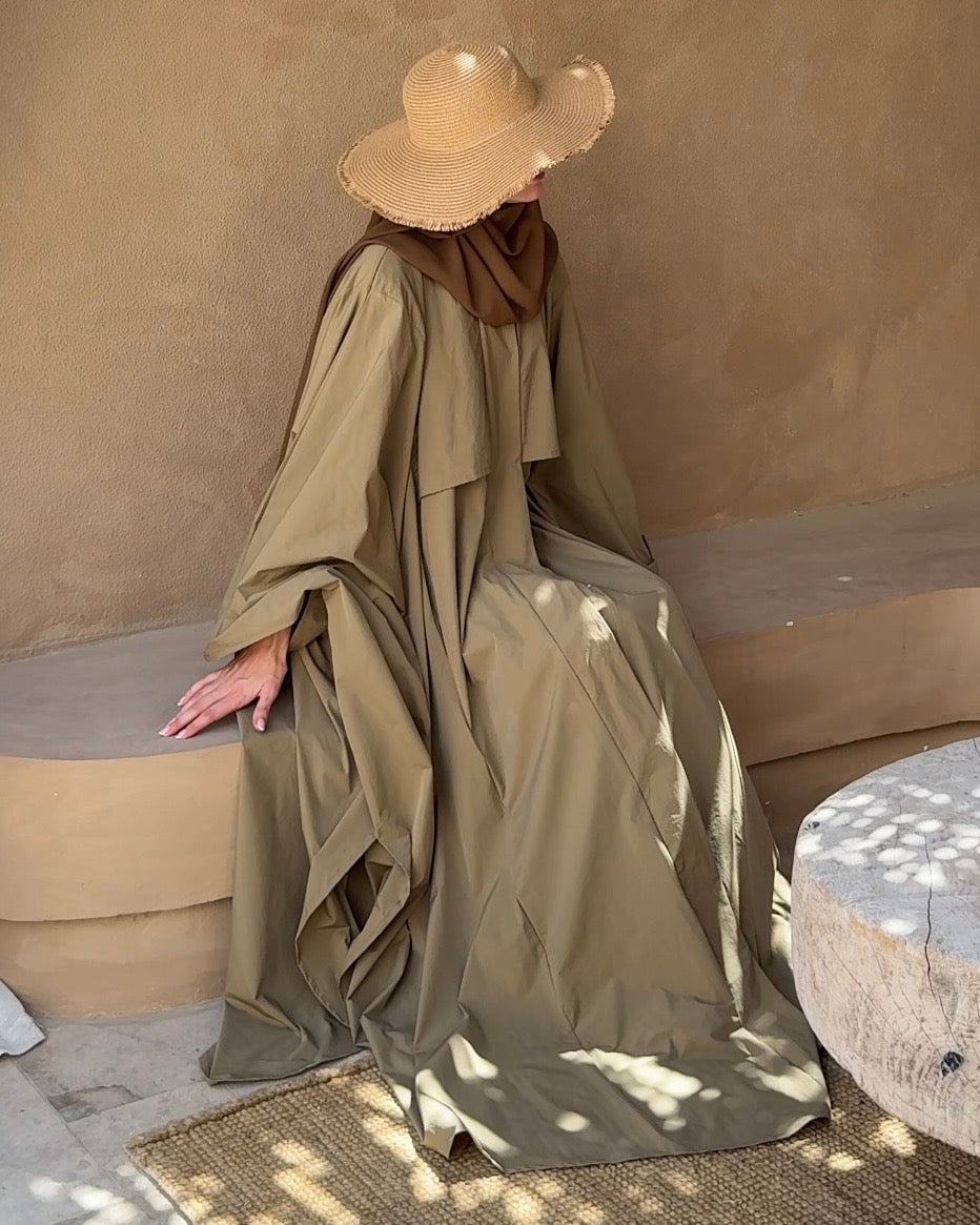 Trench olive