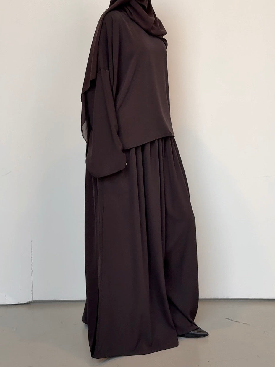 Bas Yuna dark brown